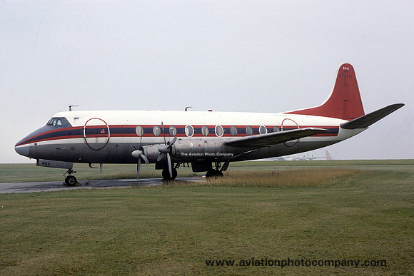 Vickers Viscount CF-TIF at East Midlands (1977)