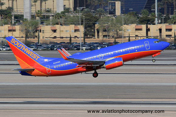 Southwest Airlines Boeing 737-700 N416WN at Las Vegas IAP (2014)