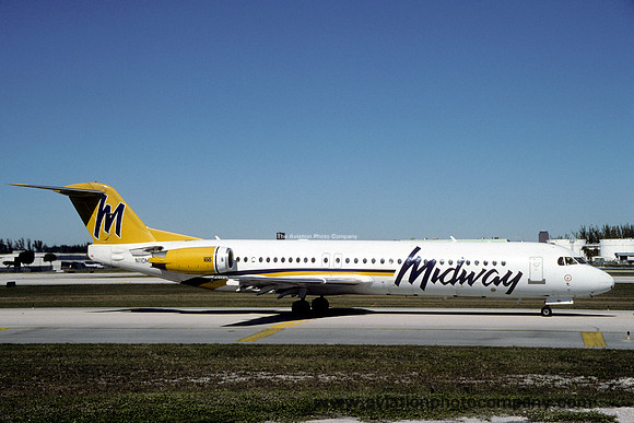 Midway Fokker F-28-100 N110ML (1997)