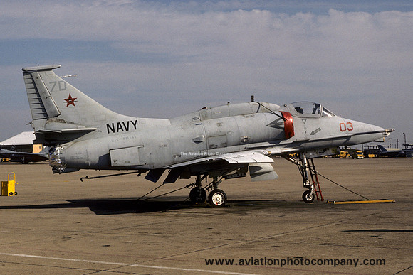 US Navy Dallas Douglas A-4M 160027/7D-03 (1988)
