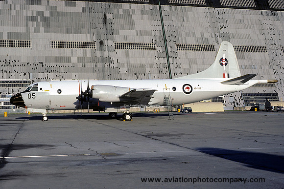 RNZAF 5 Squadron Lockheed P-3B Orion NZ4205 at Moffett Field (1983)