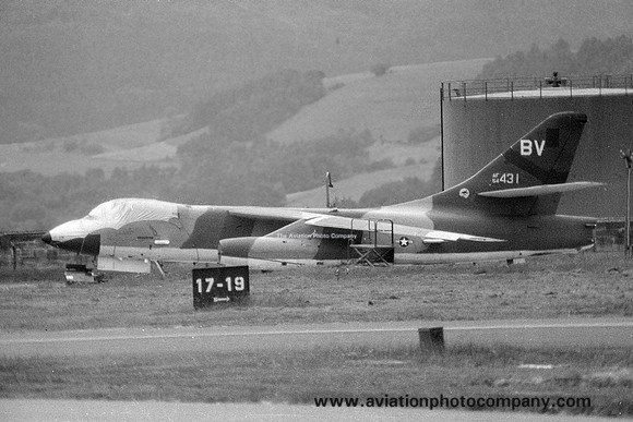 USAF 36 TFW 39 TEWS Douglas EB-66C 54-0431