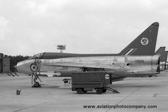 RAF 92 Squadron English Electric Lightning T.4 XM995/T at RAF Gutersloh (1971)