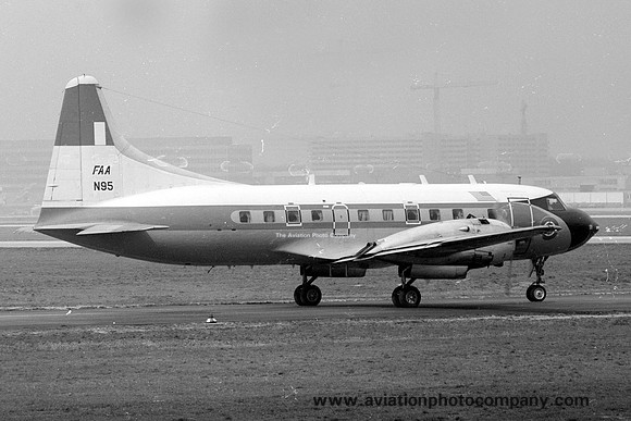 FAA Convair 240 (ET-29C) N95 (1974)
