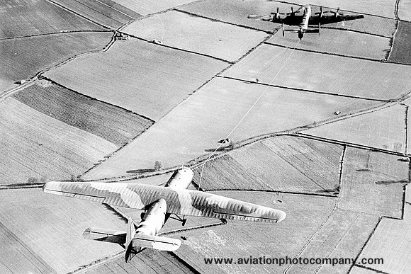 RAF Handley Page Halifax and Airspeed Horsa air to air refueling
