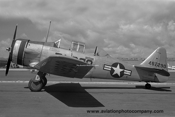 USAF North American T-6F Texan 44-82290 (1949)