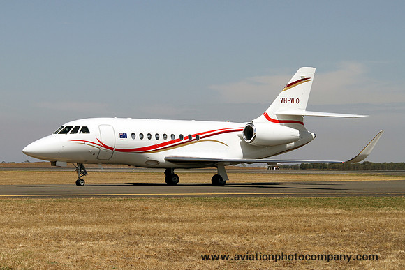 Dassault Falcon 2000LX VH-WIO at the Avalon Airshow (2013)