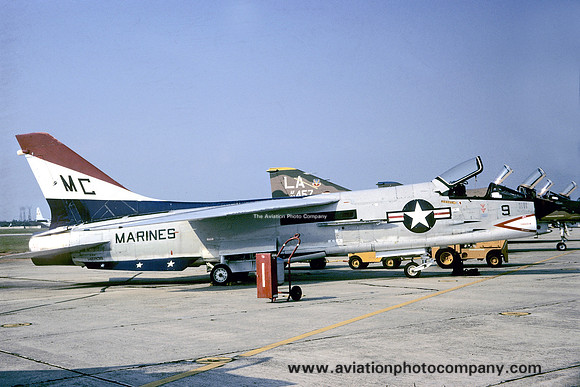 USMC VMF-351 Chance F-8K 146936/MC-9 (1974)