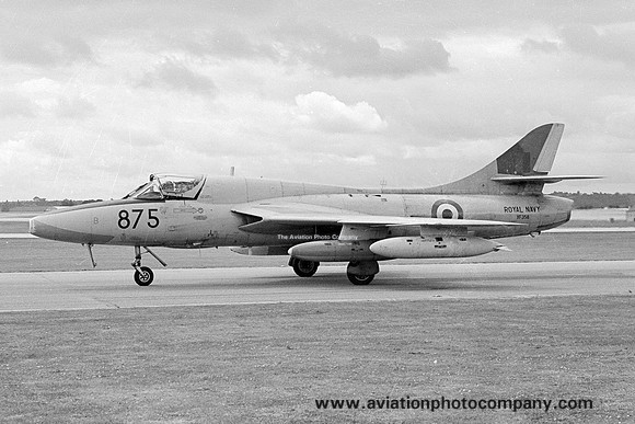 Royal Navy Hawker Hunter T.8 XF358/875 (1979)