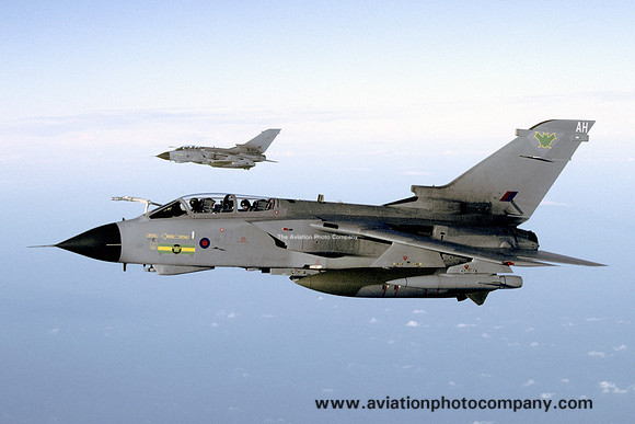 RAF 9 Squadron Panavia Tornado GR.4 ZA585/AH (2000)