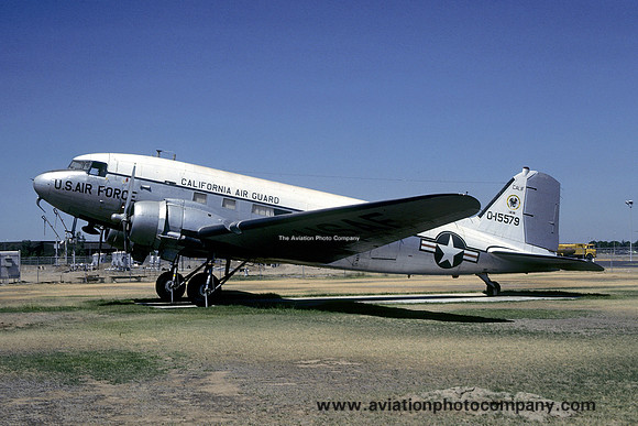 USAF California ANG Douglas C-47A 43-15579 (1977)
