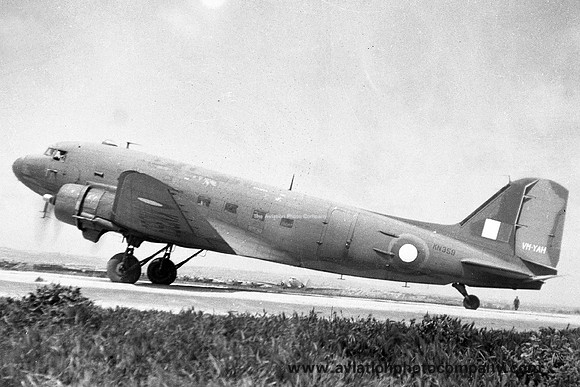 Royal Australian Air Force Douglas C-47 Dakota KN359/VM-YAH