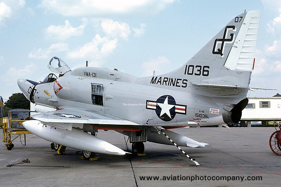 USMC VMA-131 Douglas A-4E Skyhawk 151036/QG-07 (1975)
