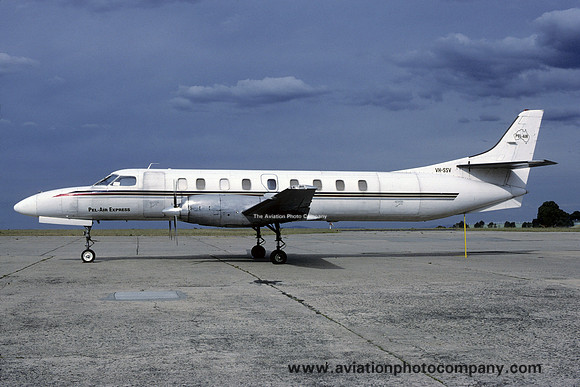 Pel Air Express Swearingen Metro 3 VH-SSW (1999)