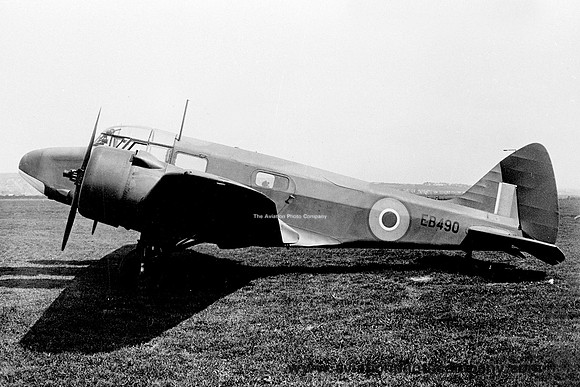 RAF Airspeed Oxford V EB490