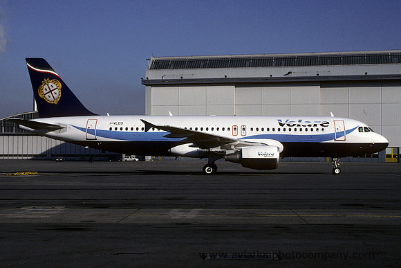 Volare Airbus A320-200 I-VLEO (2000)