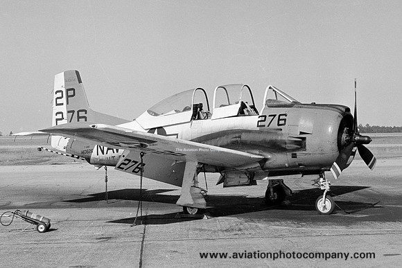 US Navy VT-6 North American T-28C 140626/2P-276 (1974)
