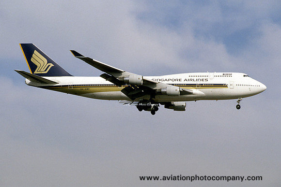 Singapore Airlines Boeing 747-400 9V-SMP (1998)