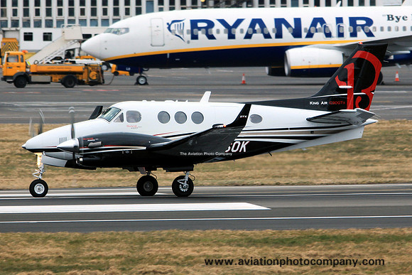Beech King Air C90 N2060K at Prestwick (2013)