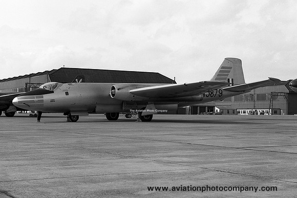 RAF Bruggen Station Flight English Electric Canberra T.4 WJ879 at RAF Leuchars (08.09.1969)