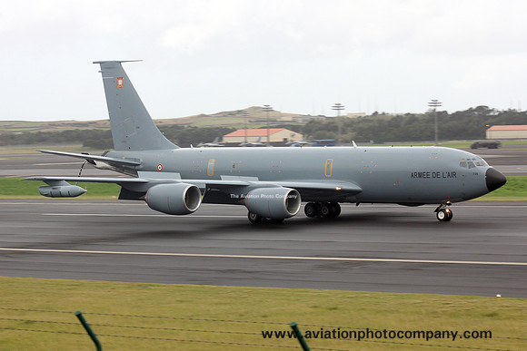 French Air Force GRV02.091 Boeing C-135FR 735 at Lajes (2015)