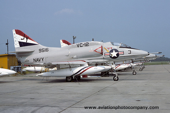 US Navy VC-12 Douglas A-4L Skyhawk 149516/JY-3 (1975)