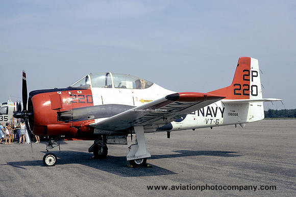 US Navy VT-6 T-28B Trojan 138266/2P-220 (1973)