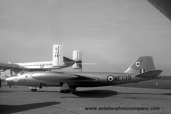 RAF 231 OCU English Electric Canberra PR.3 WE139