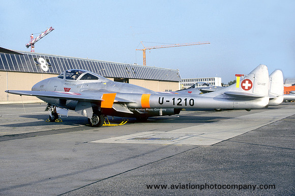 Swiss Air Force De Havilland Vampire T.55 U-1210 (1987)