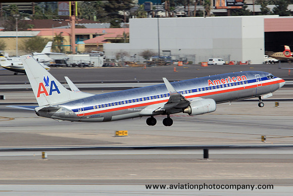 American Airlines Boeing 737-800 N910AN at Las Vegas IAP (2014)