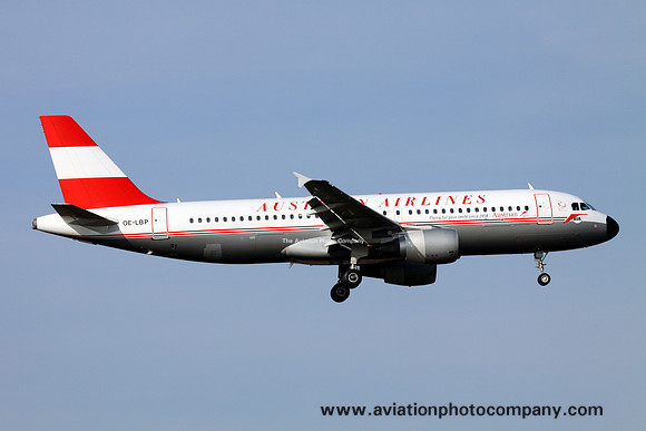 Austrian Airlines Airbus A320-200 OE-LBP at London Heathrow (2013)