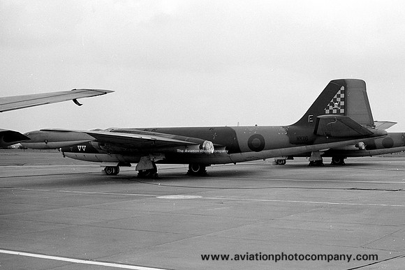 RAF 100 Squadron English Electric Canberra B.2 WK116/E (1979)
