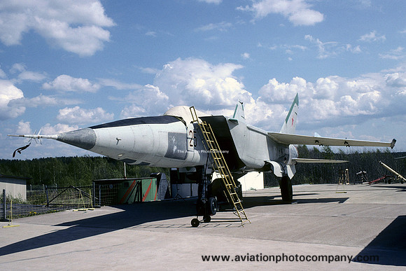 Soviet Air Force Mikoyan MiG-25 25 displayed at Tampere, FInland (2005)