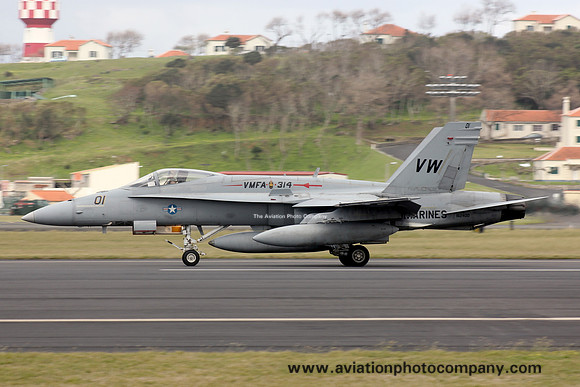 USMC VMFA-314 McDonnell Douglas F/A-18A 162400/VW01 at Lajes (2013)