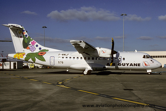 Air Guyane ATR-42 F-WWLF/579 (1999)