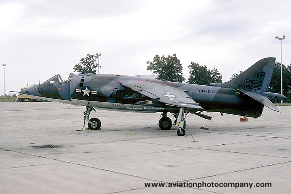 USMC VMA-513 Hawker Siddeley AV-8A Harrier 159232/WF-18 (1974)