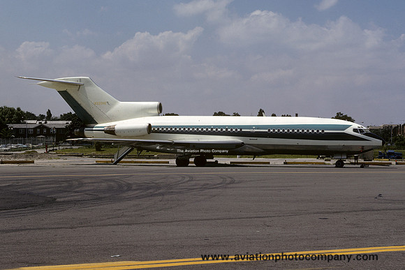 Boeing 727-27 N320HG (1981)