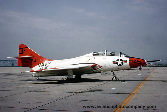US Navy VT-22 Grumman TF-9J 147350/3F-249