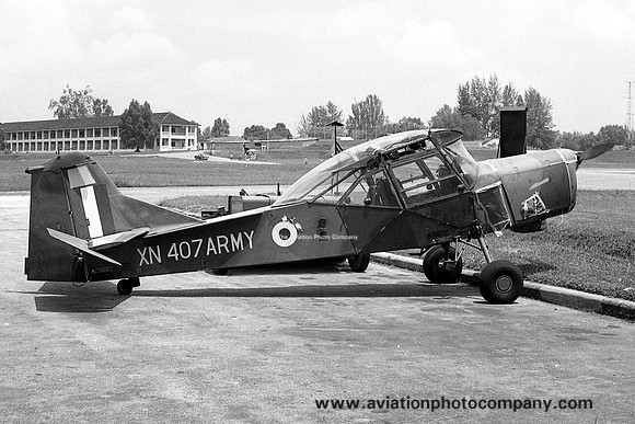 AAC 390 MU Auster AOP.9 XN407 at RAF Seletar (1966)