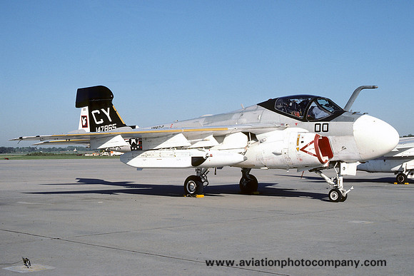 USMC VMAQ-2 Grumman EA-6A Prowler 147865/CY-00 (1976)