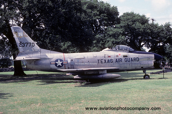 USAF Texas ANG North American F-86L 52-3770 displayed at Austin (1982)