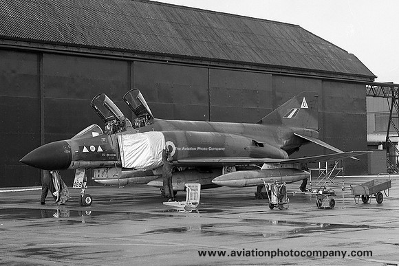 RAF 2 Squadron McDonnell F-4M Phantom FGR.2 XV489/O at RAF Leuchars (1972)