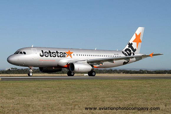 Jetstar Airbus A320-200 VH-VFL at Avalon (2013)