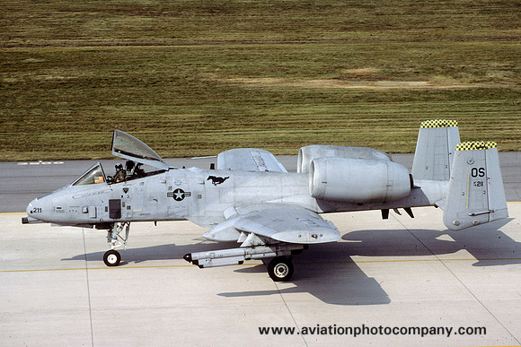 USAF 51 FW 25 FS Fairchild A-10A Thunderbolt 79-0211/OS (2001)