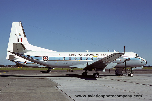 RNZAF 42 Squadron Avro Andover C.1 NZ7625 (1980)