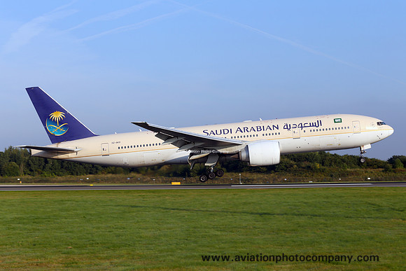 Saudi Arabian Boeing 777-200ER HZ-AKV at Manchester (2015)