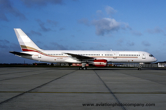 Air 2000 Boeing 757-200 G-OOOH (1994)
