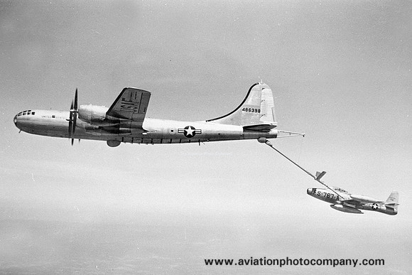 USAF Boeing YKB-29J 44-86398 refueling F-84E