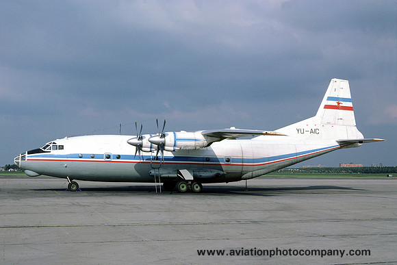 Yugoslav Air Force Antonov An-12 YU-AIC (1978)