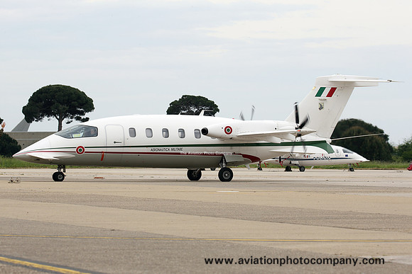 Italian Air Force 71 Gruppo Piaggio P-180AM MM62287 (2015)